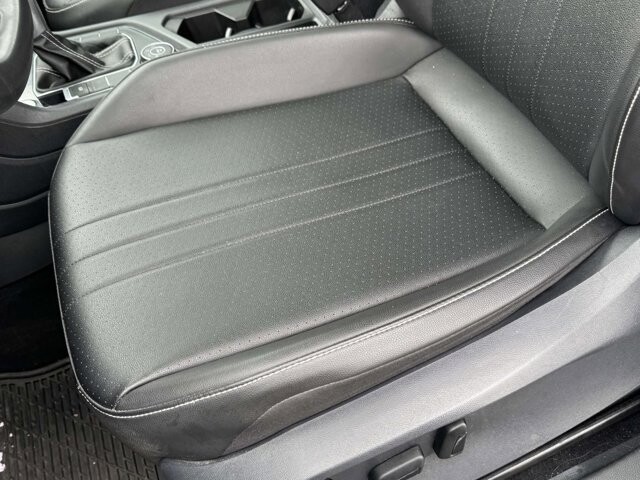 2022 Volkswagen Tiguan in Winchester, VA 22602 - 18111938 15