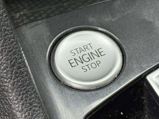 2022 Volkswagen Tiguan in Winchester, VA 22602 - 18111938 26