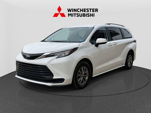 2023 Toyota Sienna in Winchester, VA 22602 - 18111940 5