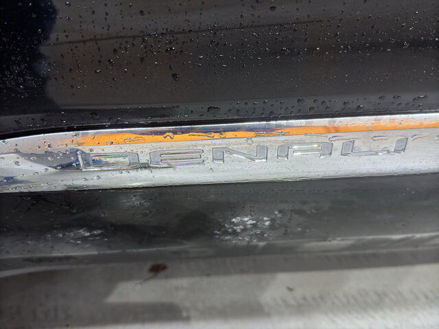 2022 GMC Acadia in Burlington, WI 53105 - 18111946 10