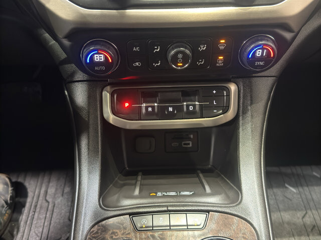 2022 GMC Acadia in Burlington, WI 53105 - 18111946 33