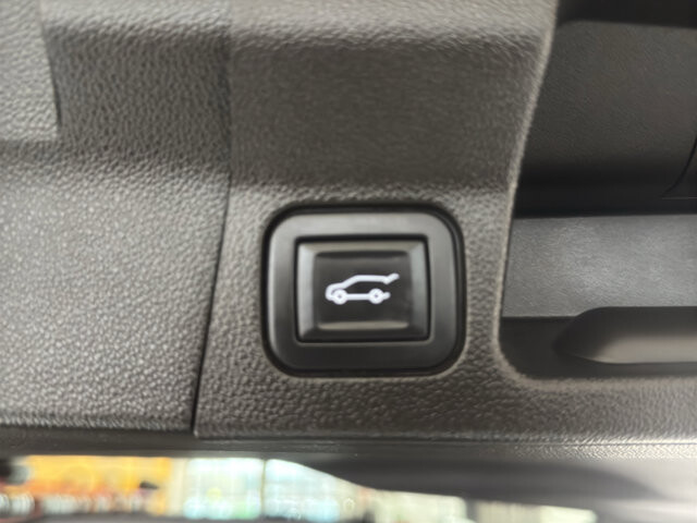 2022 GMC Acadia in Burlington, WI 53105 - 18111946 23