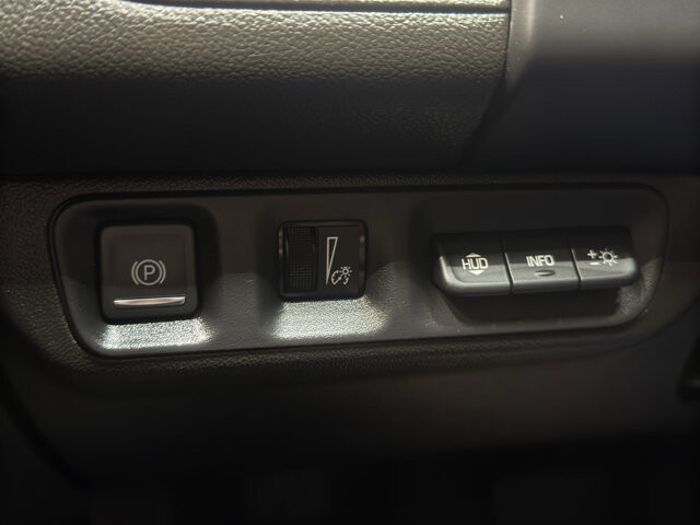 2022 GMC Acadia in Burlington, WI 53105 - 18111946 35