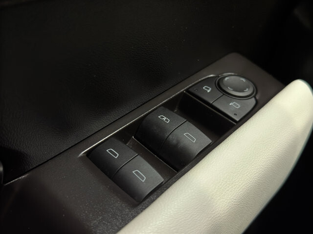 2024 GMC Canyon in Burlington, WI 53105 - 18111947 36