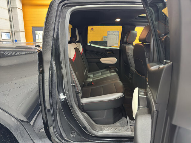 2024 GMC Canyon in Burlington, WI 53105 - 18111947 20