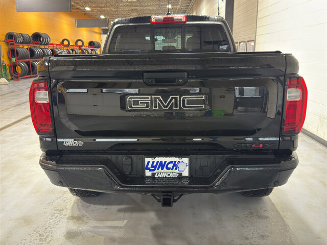 2024 GMC Canyon in Burlington, WI 53105 - 18111947 4