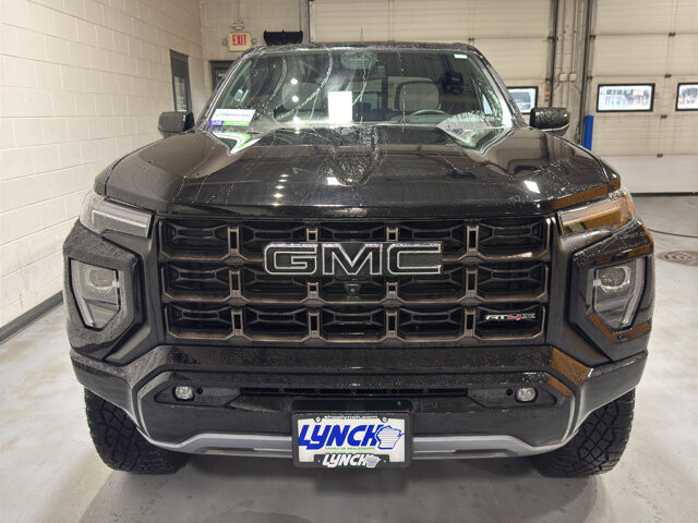 2024 GMC Canyon in Burlington, WI 53105 - 18111947 8