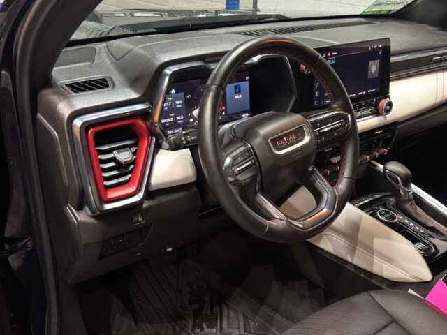 2024 GMC Canyon in Burlington, WI 53105 - 18111947 18