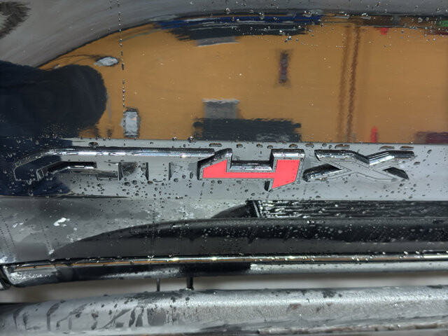 2024 GMC Canyon in Burlington, WI 53105 - 18111947 10