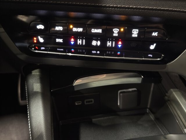 2023 Buick Envision in Burlington, WI 53105 - 18111949 32