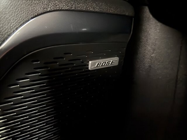 2025 Chevrolet Traverse in Burlington, WI 53105 - 18111951 38