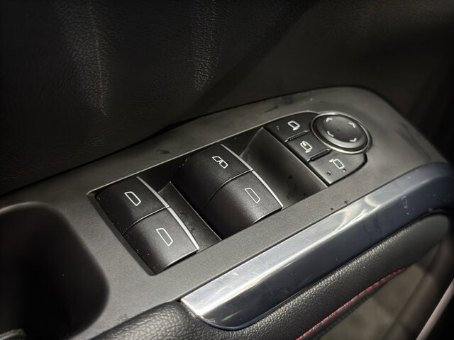 2025 Chevrolet Traverse in Burlington, WI 53105 - 18111951 35