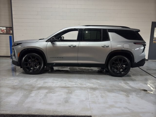 2025 Chevrolet Traverse in Burlington, WI 53105 - 18111951 2
