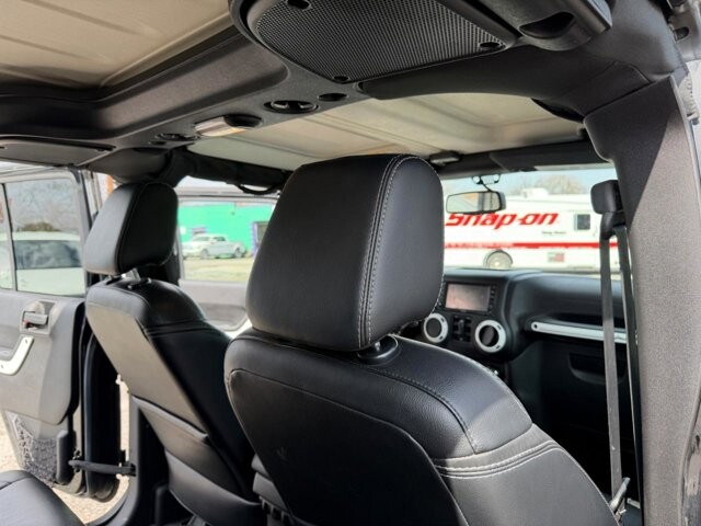 2015 Jeep Wrangler in Baltimore, MD 21225 - 18111953 21