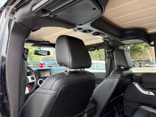 2015 Jeep Wrangler in Baltimore, MD 21225 - 18111953 27