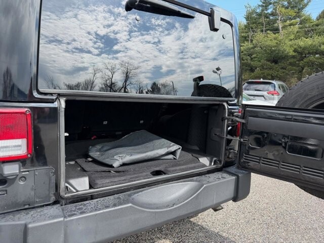 2015 Jeep Wrangler in Baltimore, MD 21225 - 18111953 22