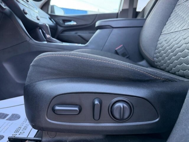 2020 Chevrolet Equinox in Baltimore, MD 21225 - 18111955 24