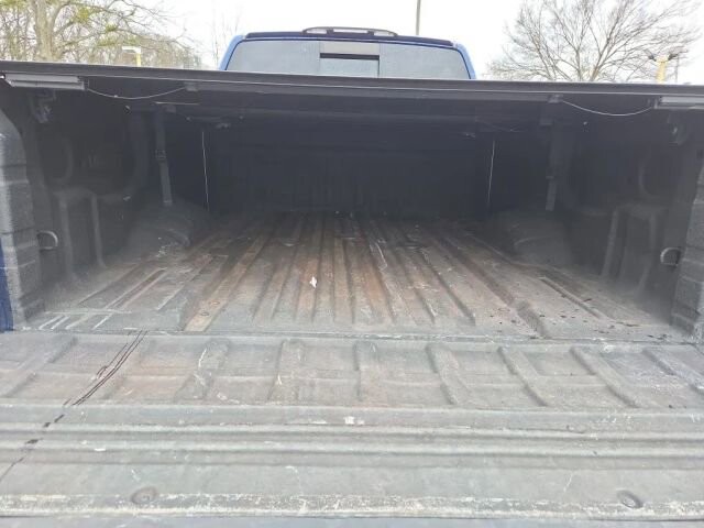 2017 Nissan Titan in Greenville, SC 29607 - 18111956 10