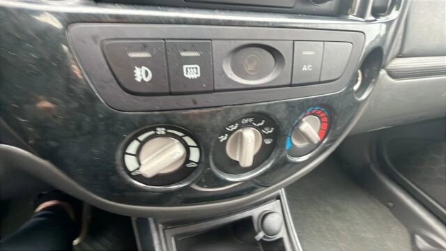 2005 Mazda Tribute in Greenville, SC 29607 - 18111957 36