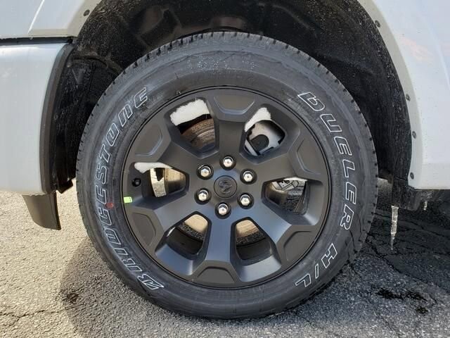 2026 RAM 1500 in Bedford, OH 44146 - 18111961 12