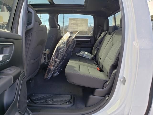 2026 RAM 1500 in Bedford, OH 44146 - 18111961 8