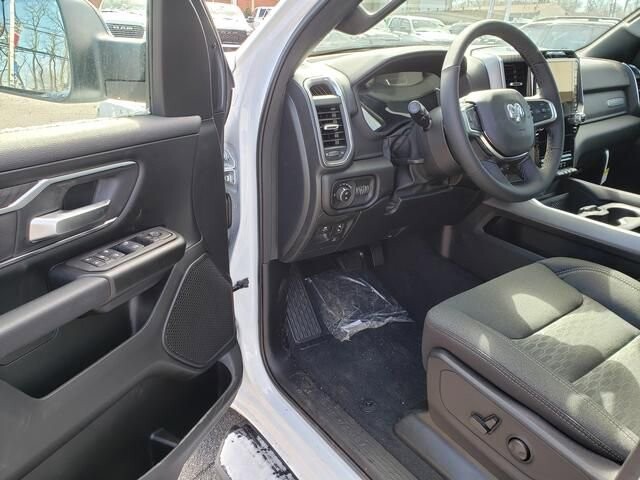 2026 RAM 1500 in Bedford, OH 44146 - 18111961 6