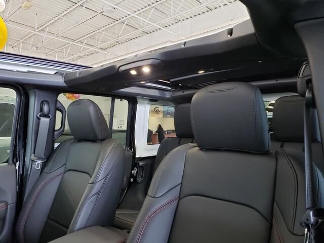 2026 Jeep Wrangler in Bedford, OH 44146 - 18111962 6