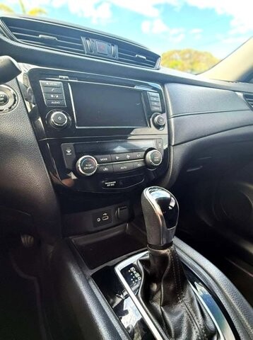 2018 Nissan Rogue in Pompano Beach, FL 33064 - 18111968 7