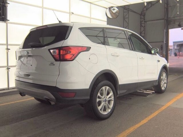 2019 Ford Escape in Arvada, CO 80002 - 18111970 3