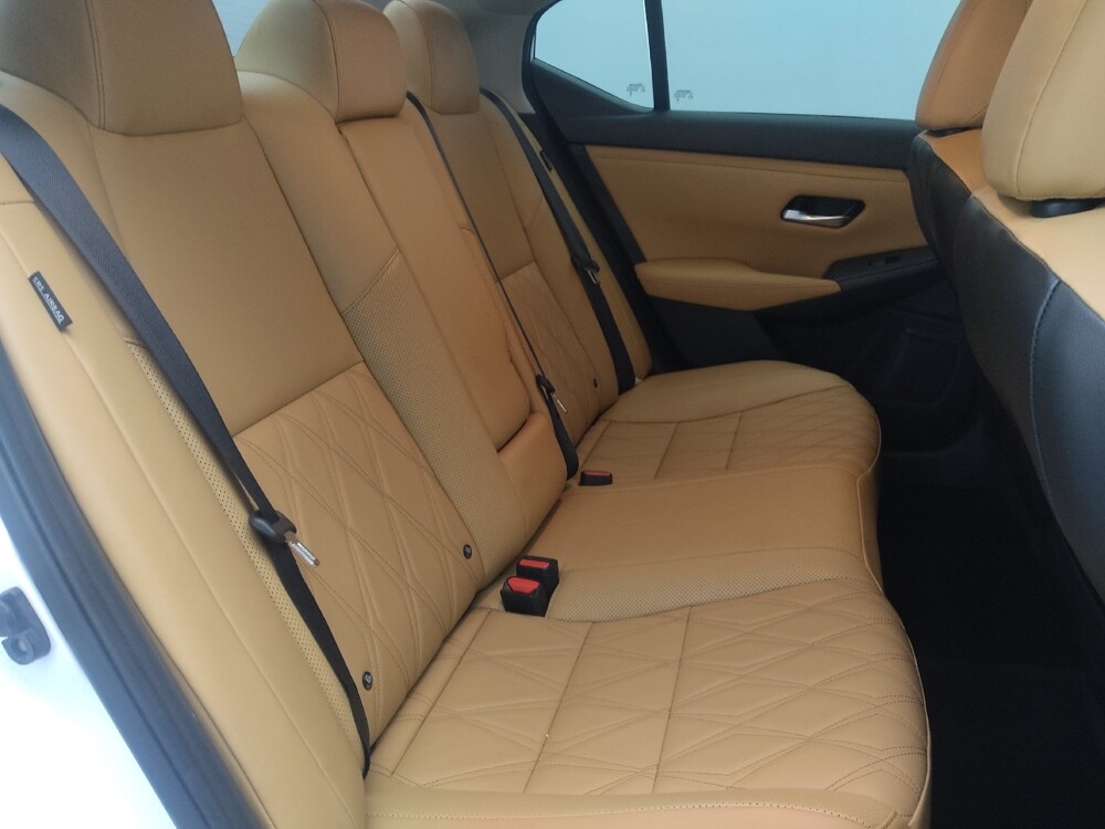 2022 Nissan Sentra in Hialeah, FL 33014 - 18111971 19