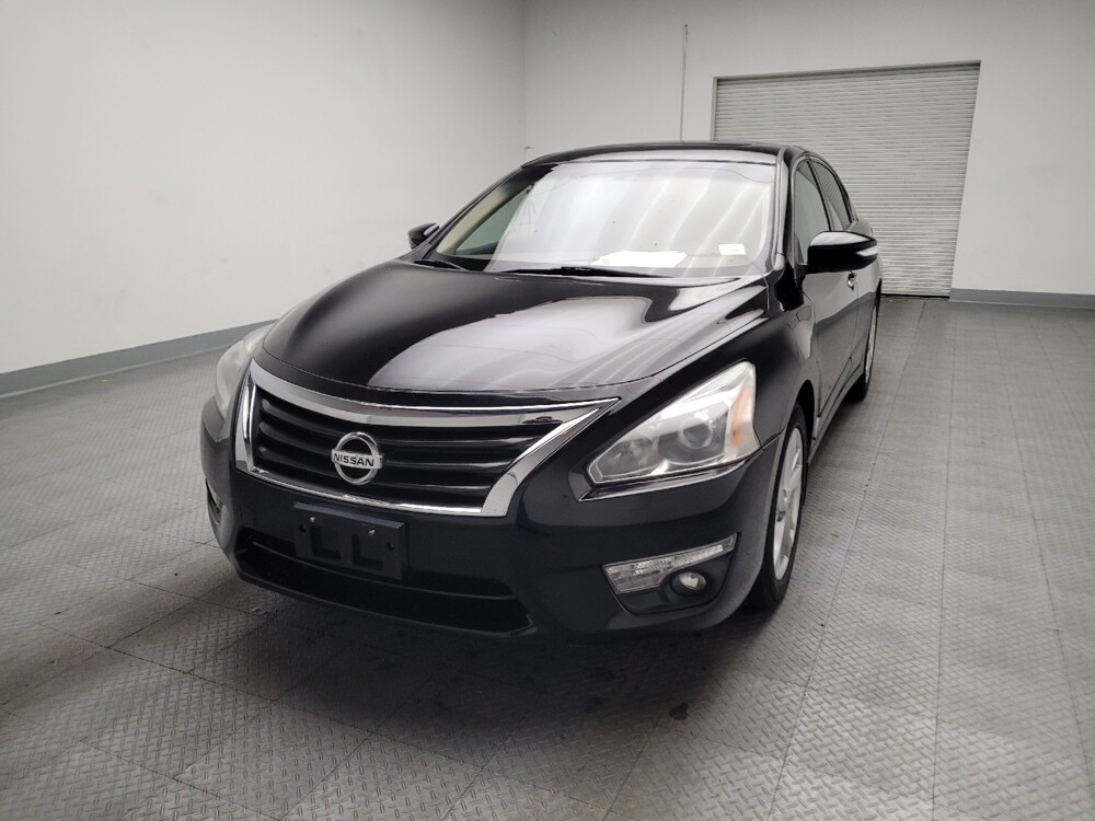 2014 Nissan Altima in Riverside, CA 92504 - 18111977 15
