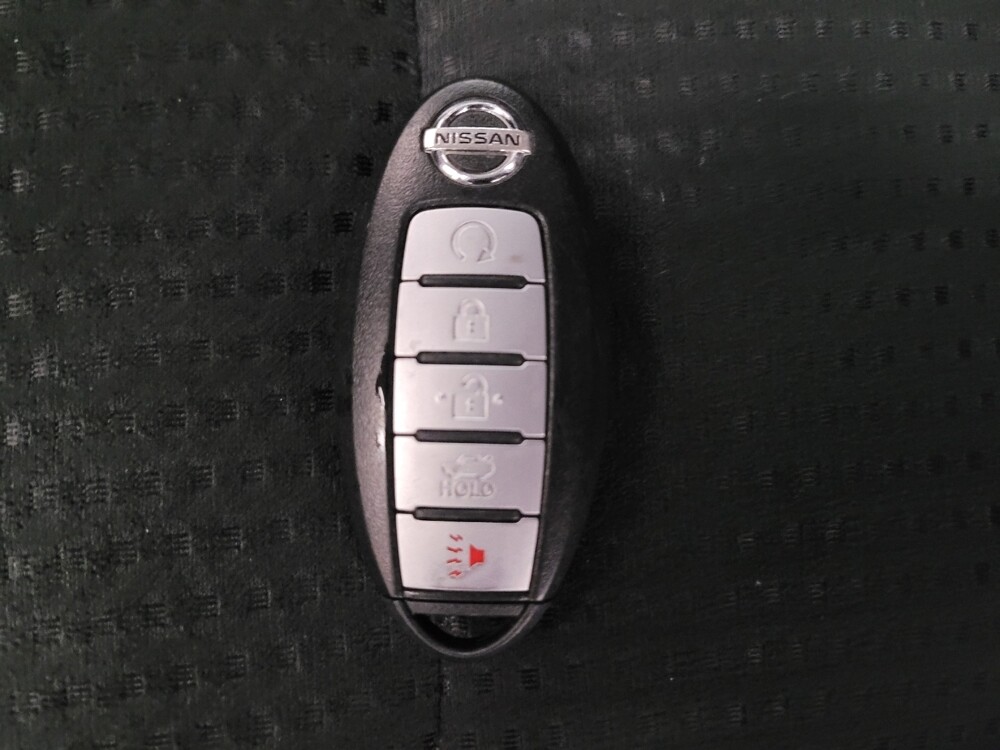 2014 Nissan Altima in Riverside, CA 92504 - 18111977 32