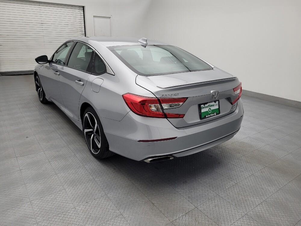 2018 Honda Accord in Greenville, NC 27834 - 18111984 5