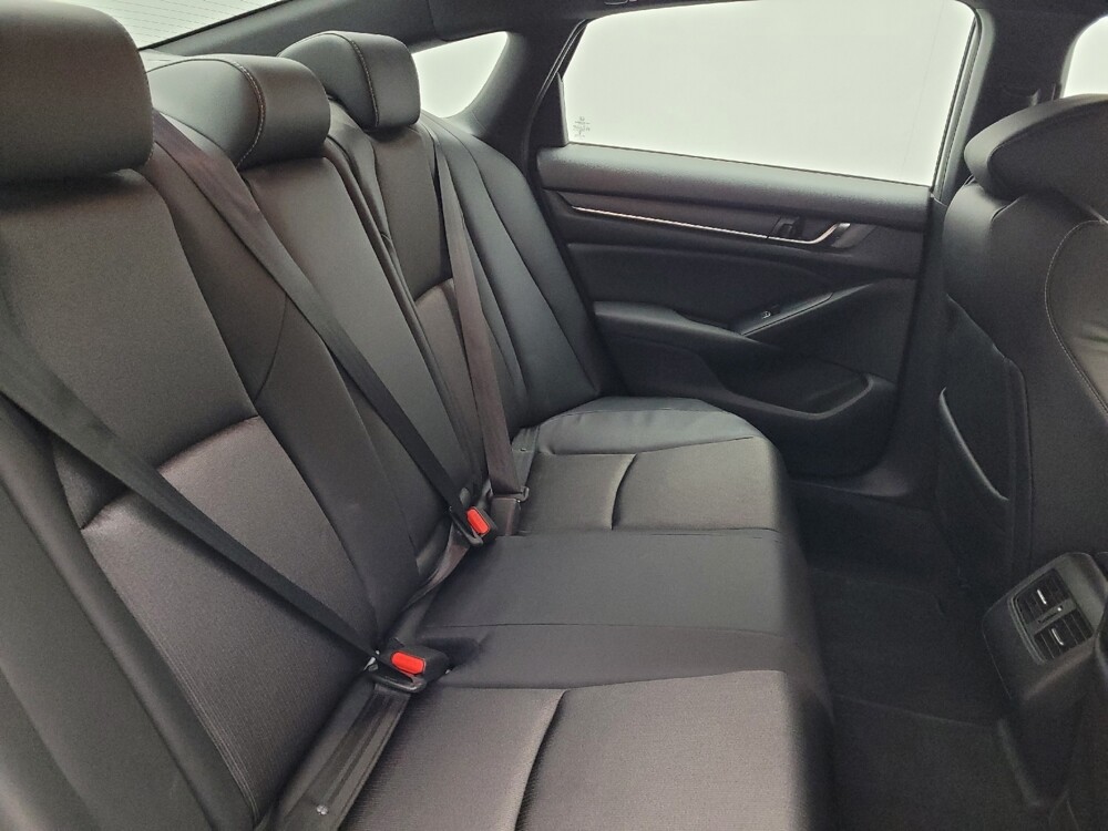 2018 Honda Accord in Greenville, NC 27834 - 18111984 19