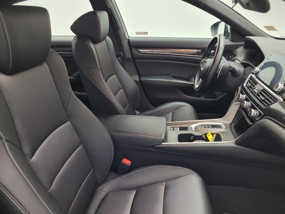 2018 Honda Accord in Greenville, NC 27834 - 18111984 21