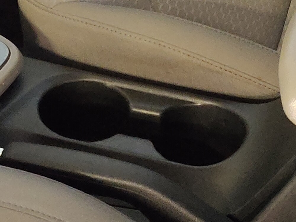 2020 Hyundai Elantra in Tallahassee, FL 32304 - 18111985 26