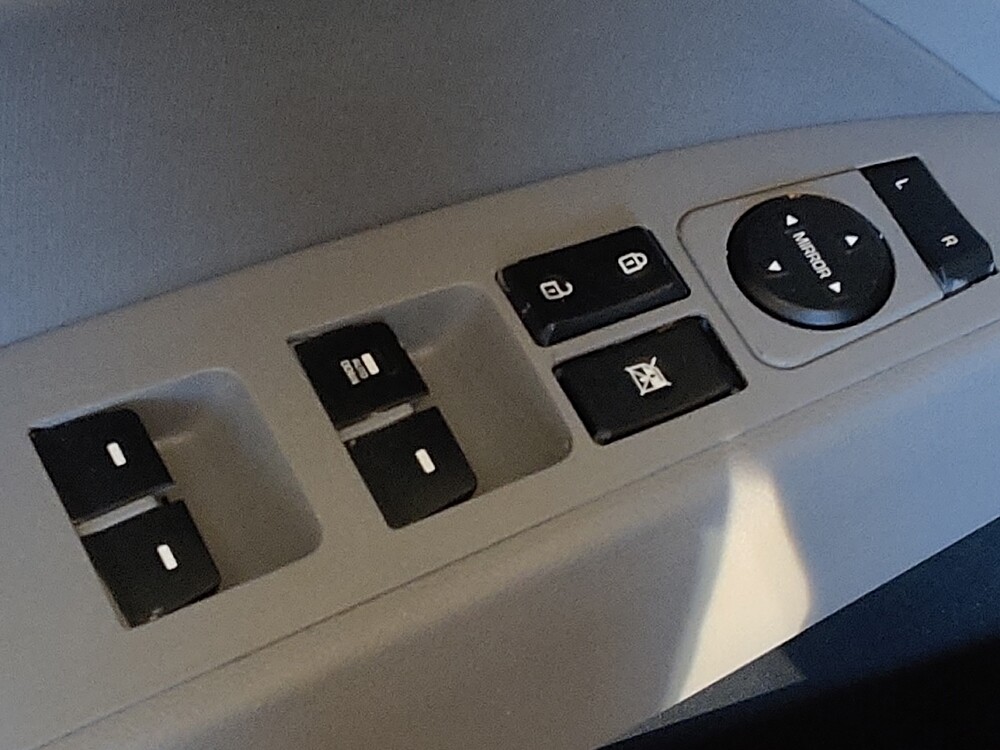 2020 Hyundai Elantra in Tallahassee, FL 32304 - 18111985 27