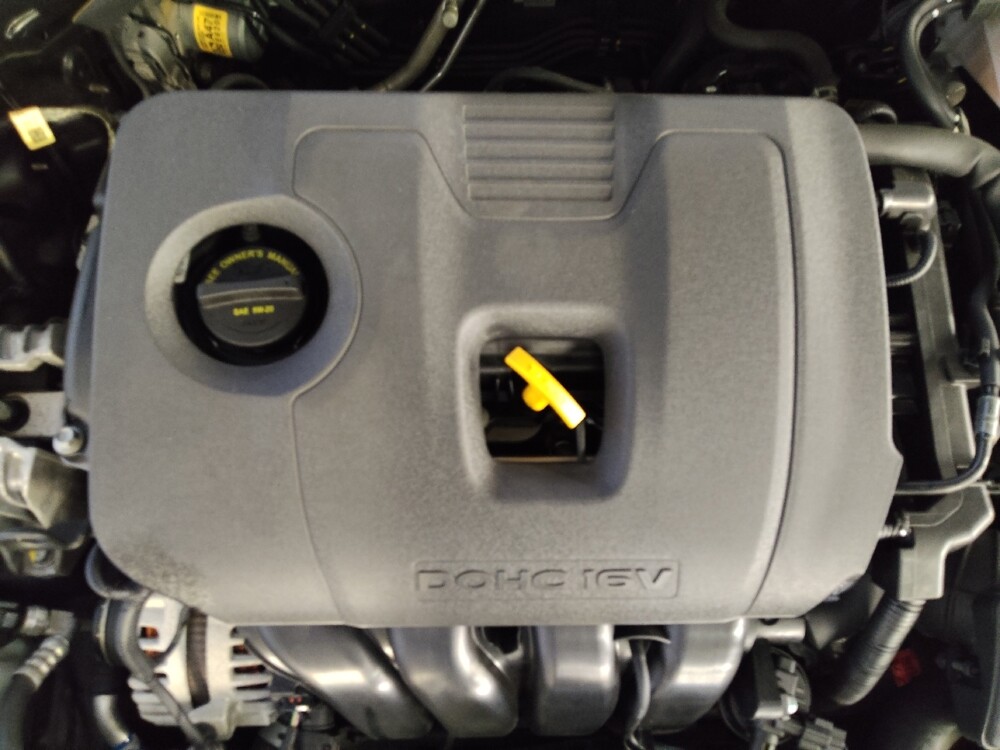 2020 Hyundai Elantra in Tallahassee, FL 32304 - 18111985 30