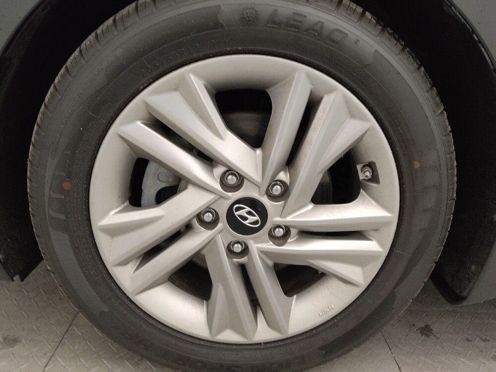 2020 Hyundai Elantra in Tallahassee, FL 32304 - 18111985 31