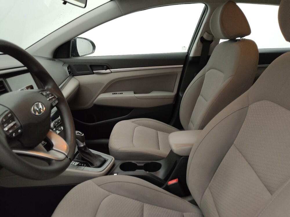 2020 Hyundai Elantra in Tallahassee, FL 32304 - 18111985 17