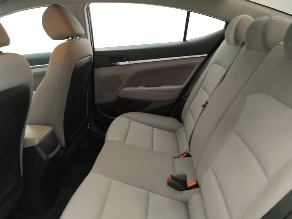 2020 Hyundai Elantra in Tallahassee, FL 32304 - 18111985 18