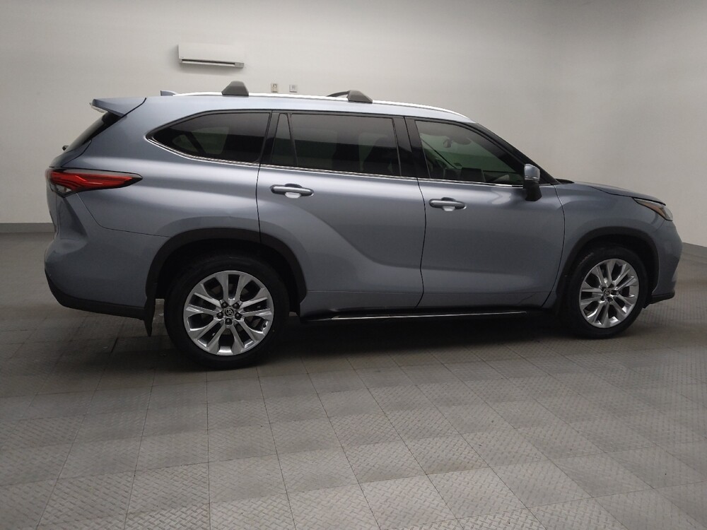 2020 Toyota Highlander in Round Rock, TX 78664 - 18111992 10