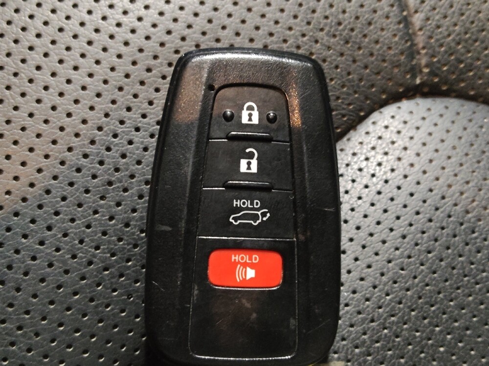 2020 Toyota Highlander in Round Rock, TX 78664 - 18111992 32