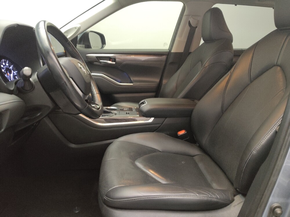 2020 Toyota Highlander in Round Rock, TX 78664 - 18111992 17