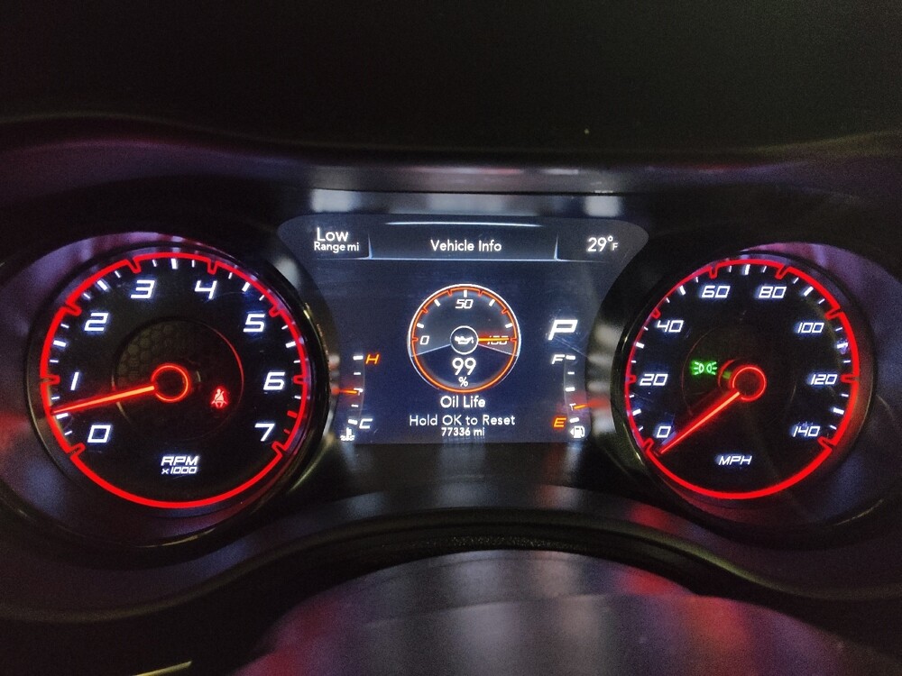 2018 Dodge Charger in Chattanooga, TN 37421 - 18111996 23