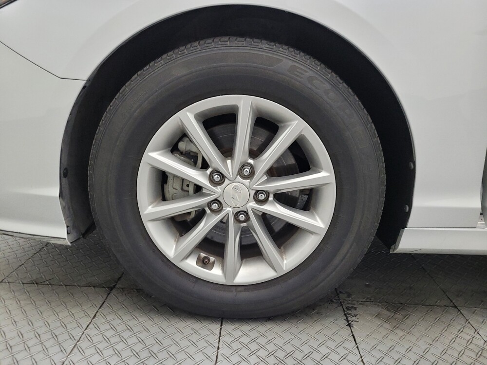 2018 Hyundai Sonata in Albuquerque, NM 87113 - 18111998 31