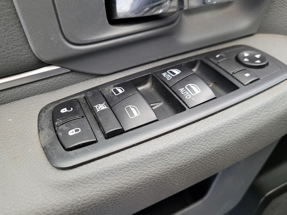 2020 RAM 1500 in Albuquerque, NM 87113 - 18111999 27