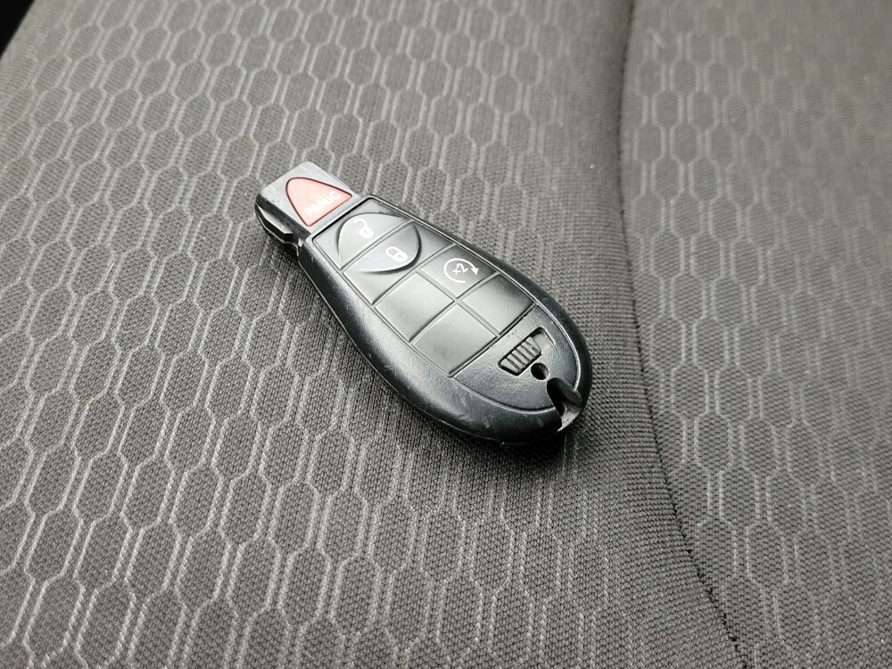 2020 RAM 1500 in Albuquerque, NM 87113 - 18111999 32