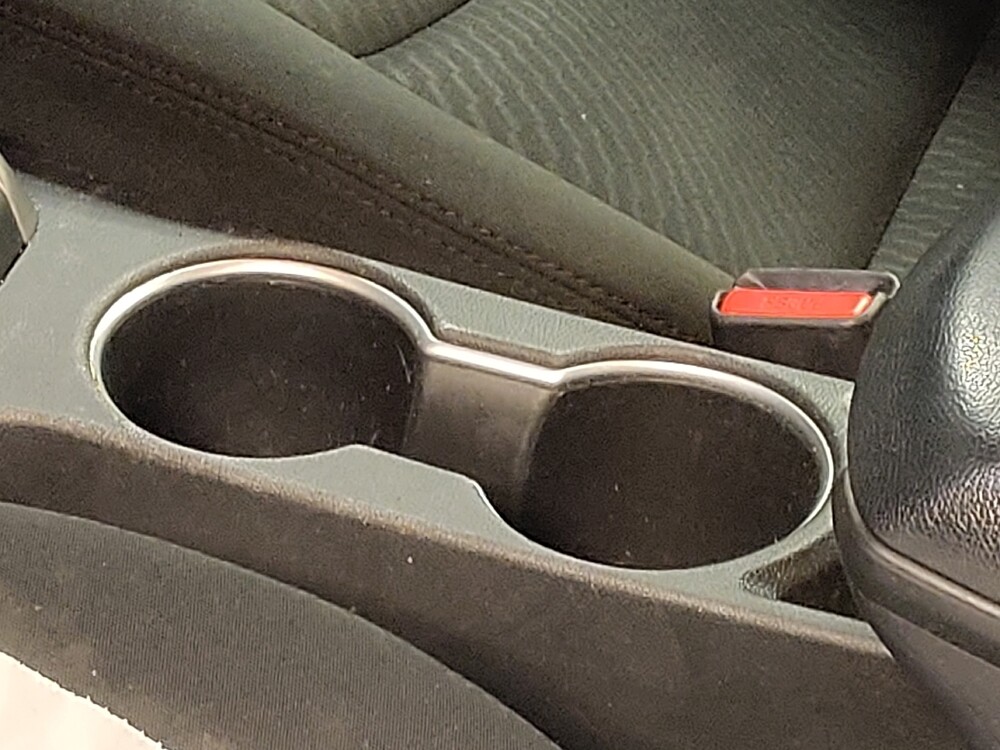 2015 Hyundai Elantra in Tallahassee, FL 32304 - 18112002 26