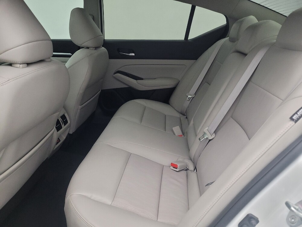 2021 Nissan Altima in Tallahassee, FL 32304 - 18112003 18